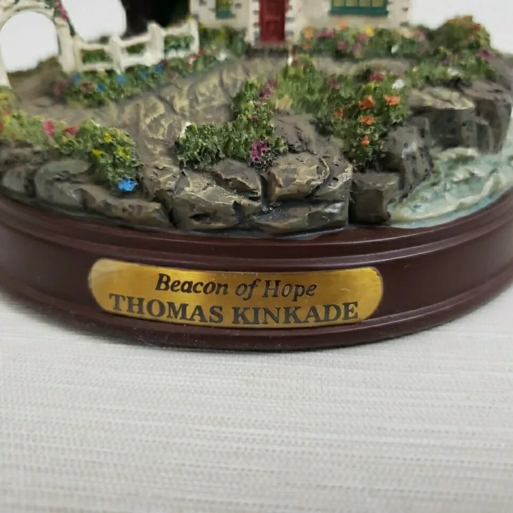 Thomas Kinkade Beacon of Hope Seaside Memories Lighted Lighthouse Figurine